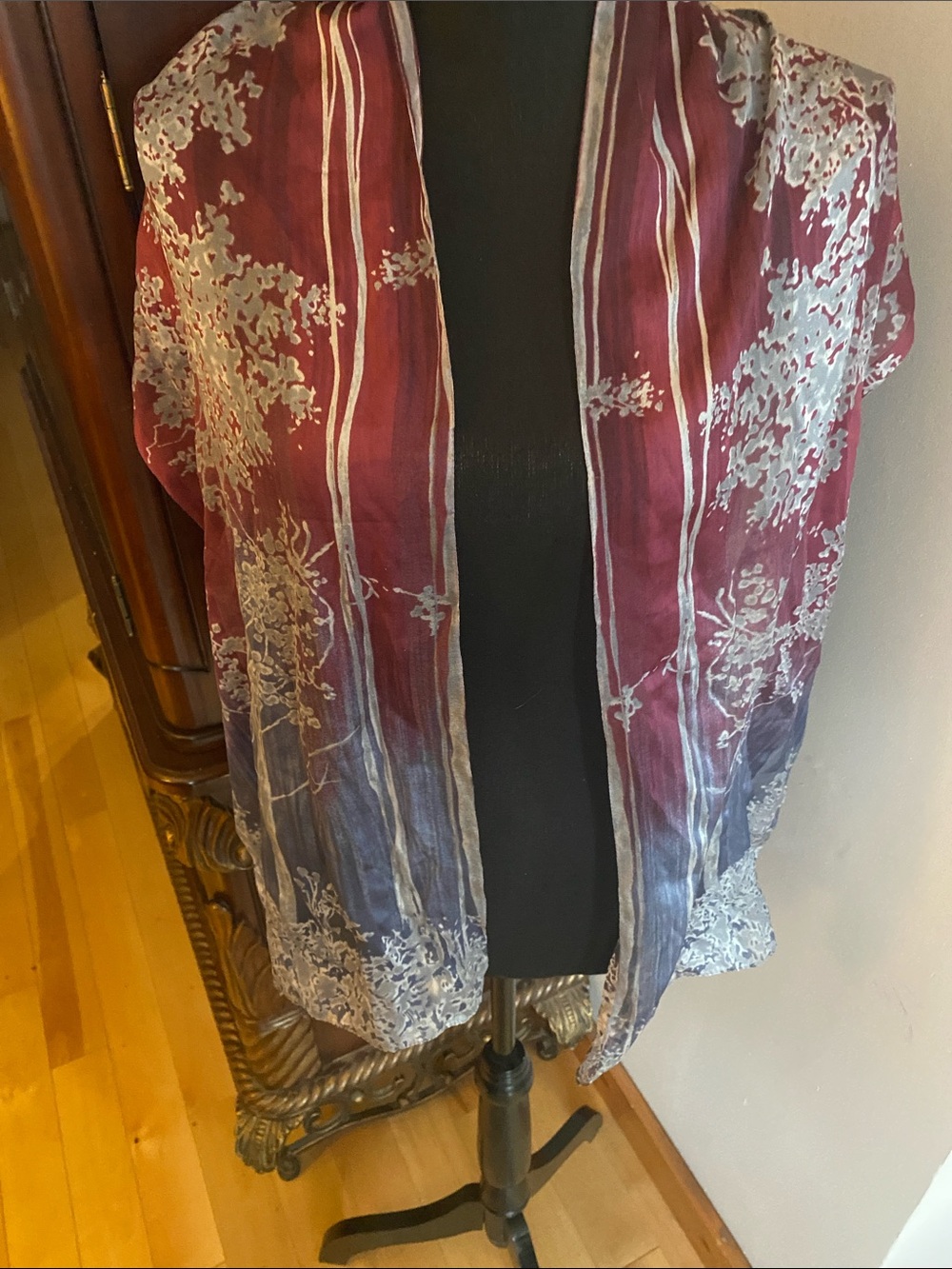 Silky Scarf